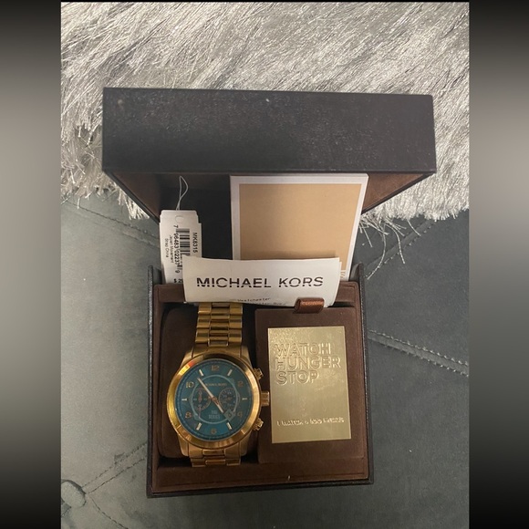 MICHAEL KORS • Stop World Hunger Gold & Teal Watch - Picture 2 of 4